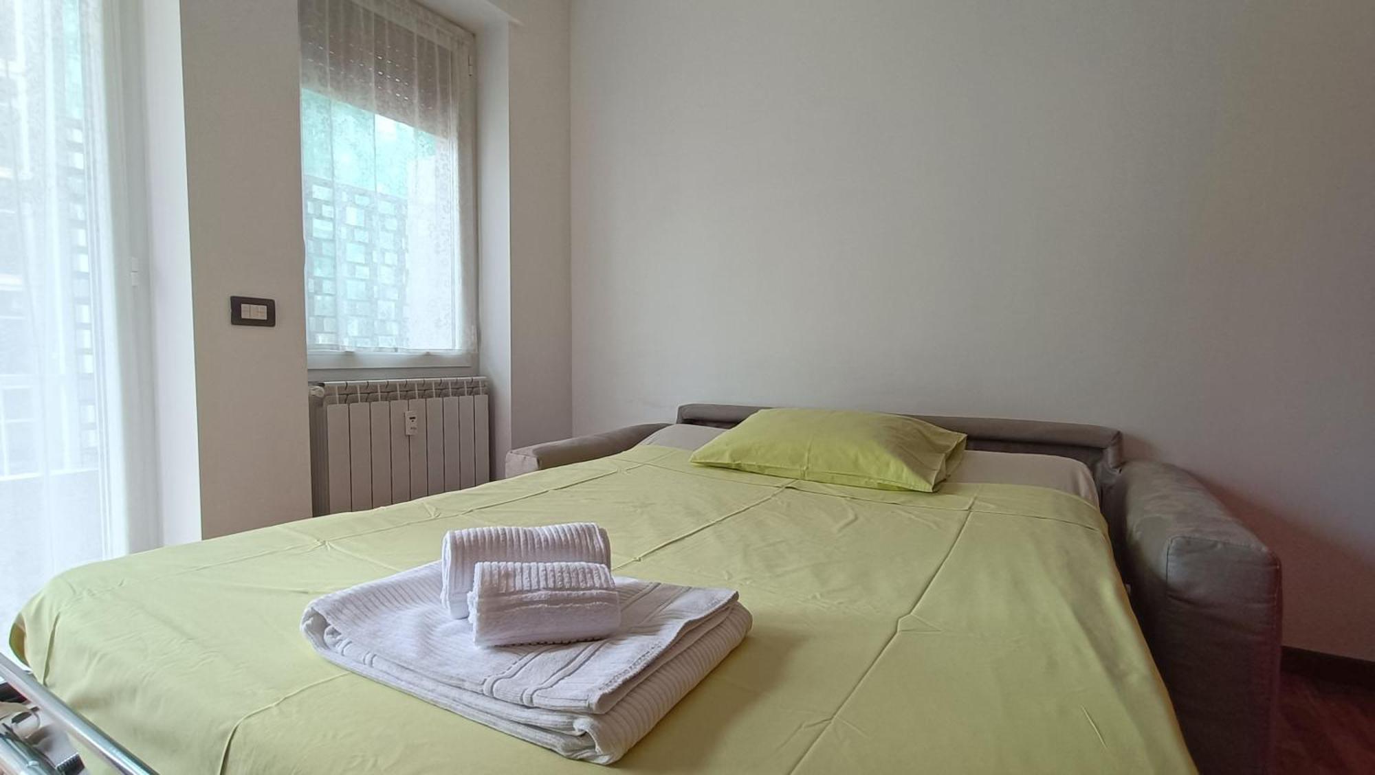 Sahi - Via Dei Ciclamini Mm1 Primaticcio, Stadio San Siro, Ospedale San Carlo 米兰 外观 照片